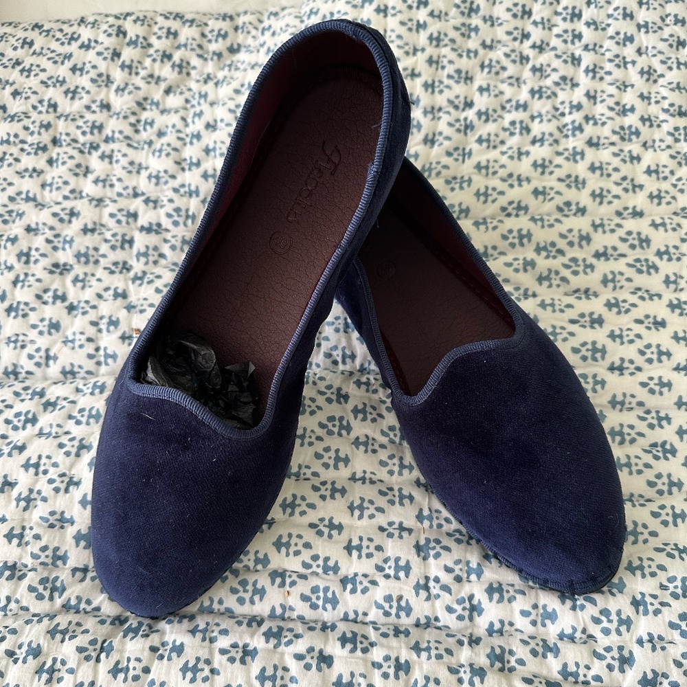 FLABELUS AMY NAVY VELVET SLIPPER- BRAND NEW! Size EU 40/ US 9